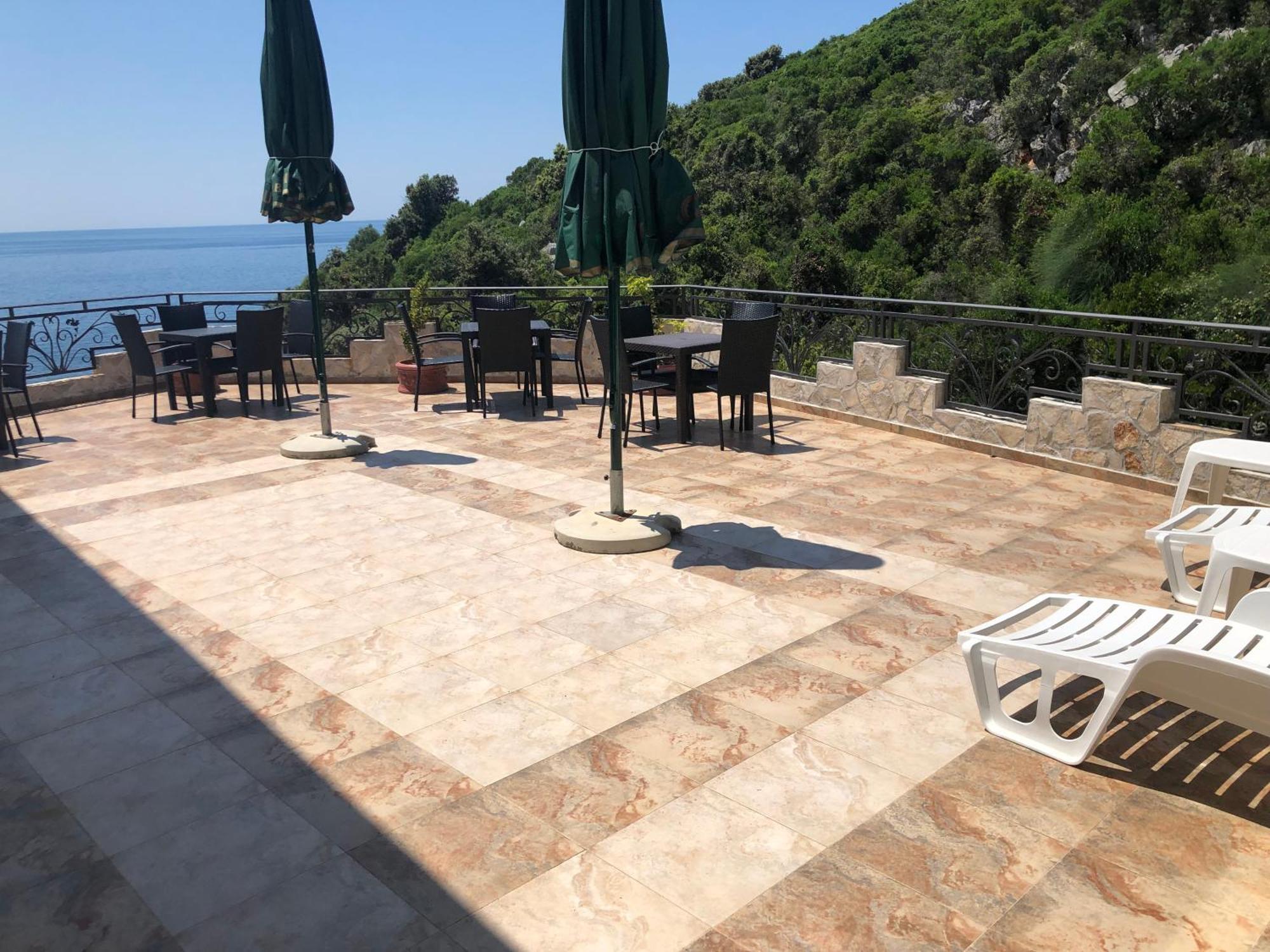 Novalic Hotel Dobra Voda Εξωτερικό φωτογραφία