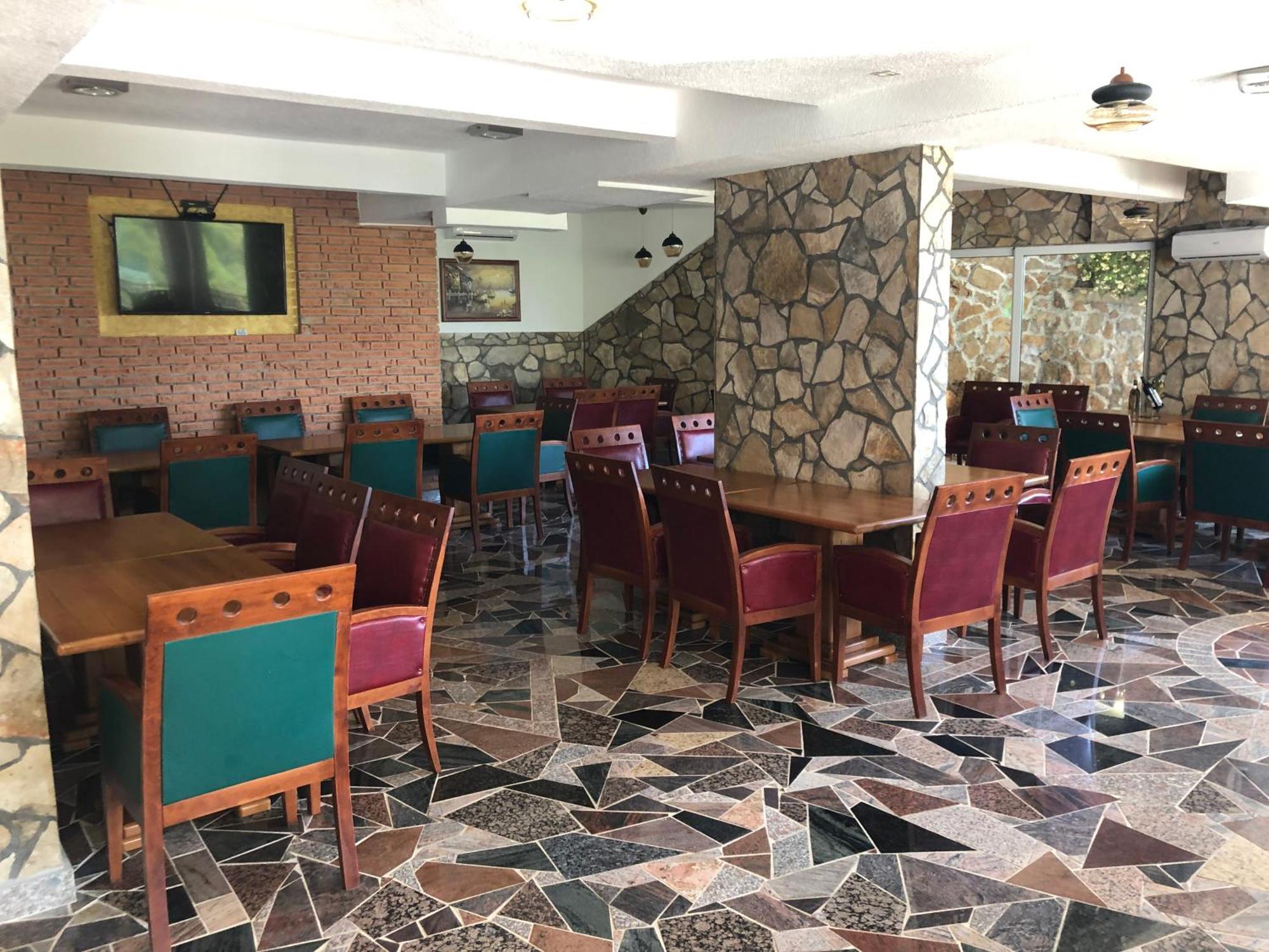 Novalic Hotel Dobra Voda Εξωτερικό φωτογραφία