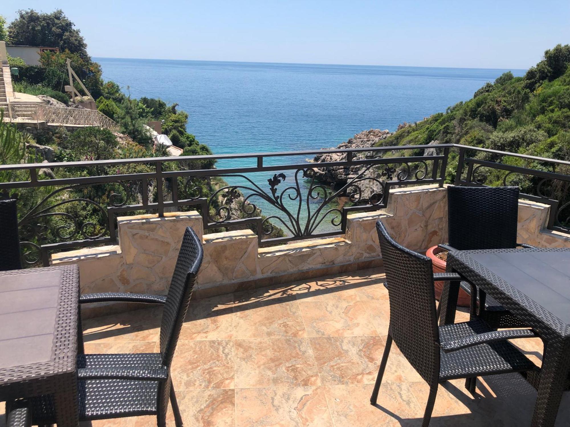 Novalic Hotel Dobra Voda Εξωτερικό φωτογραφία