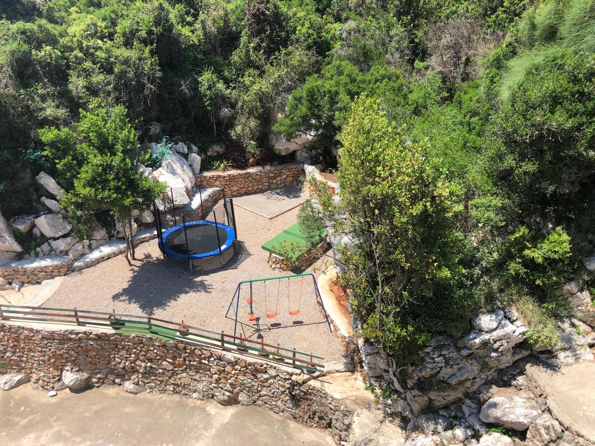 Novalic Hotel Dobra Voda Εξωτερικό φωτογραφία