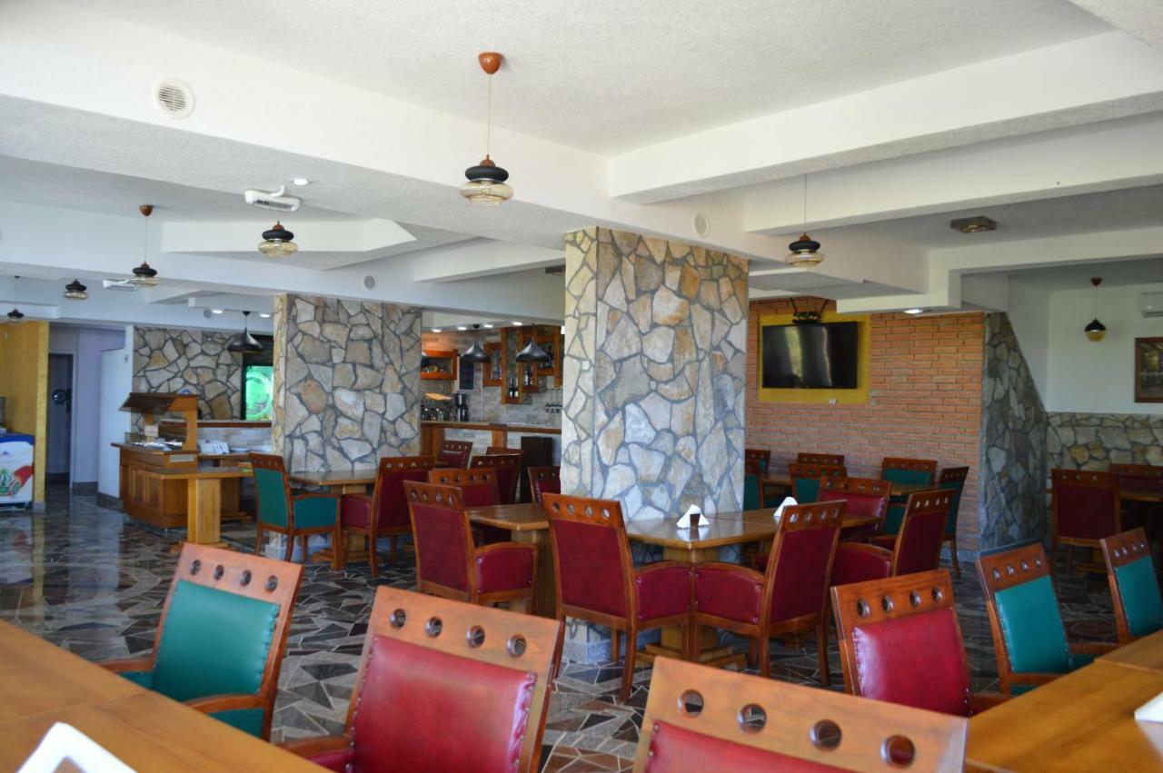 Novalic Hotel Dobra Voda Εξωτερικό φωτογραφία