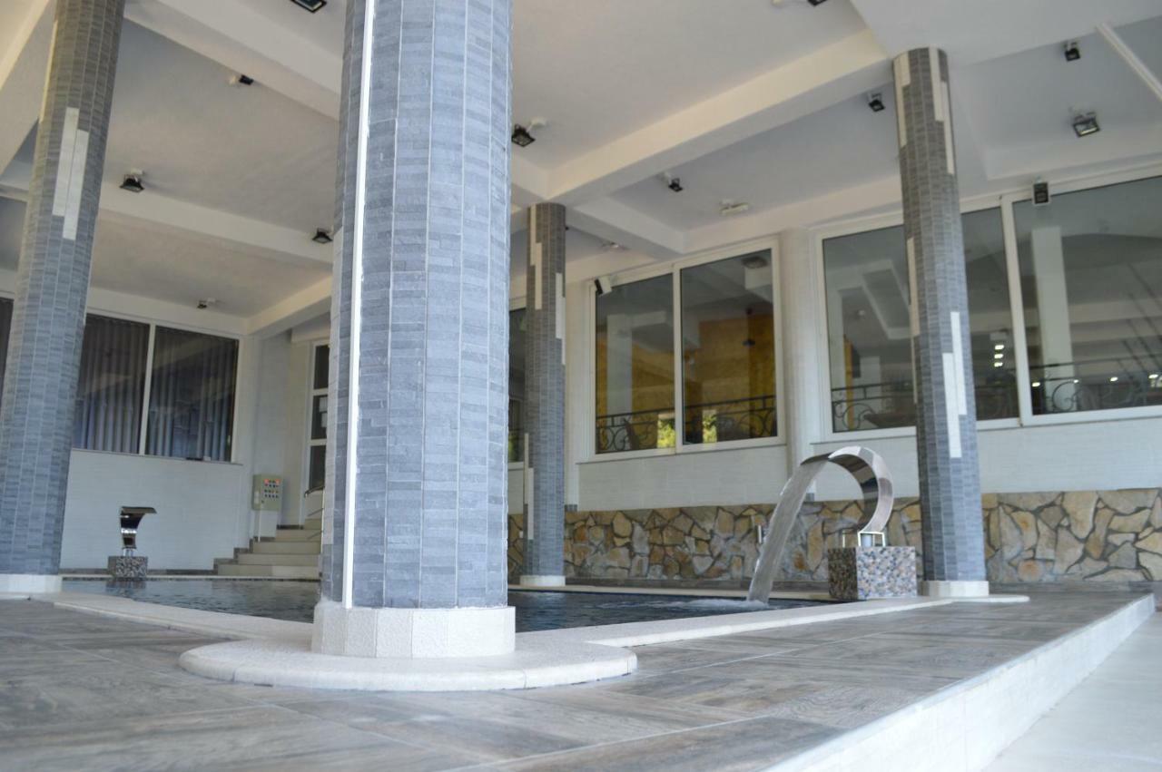 Novalic Hotel Dobra Voda Εξωτερικό φωτογραφία