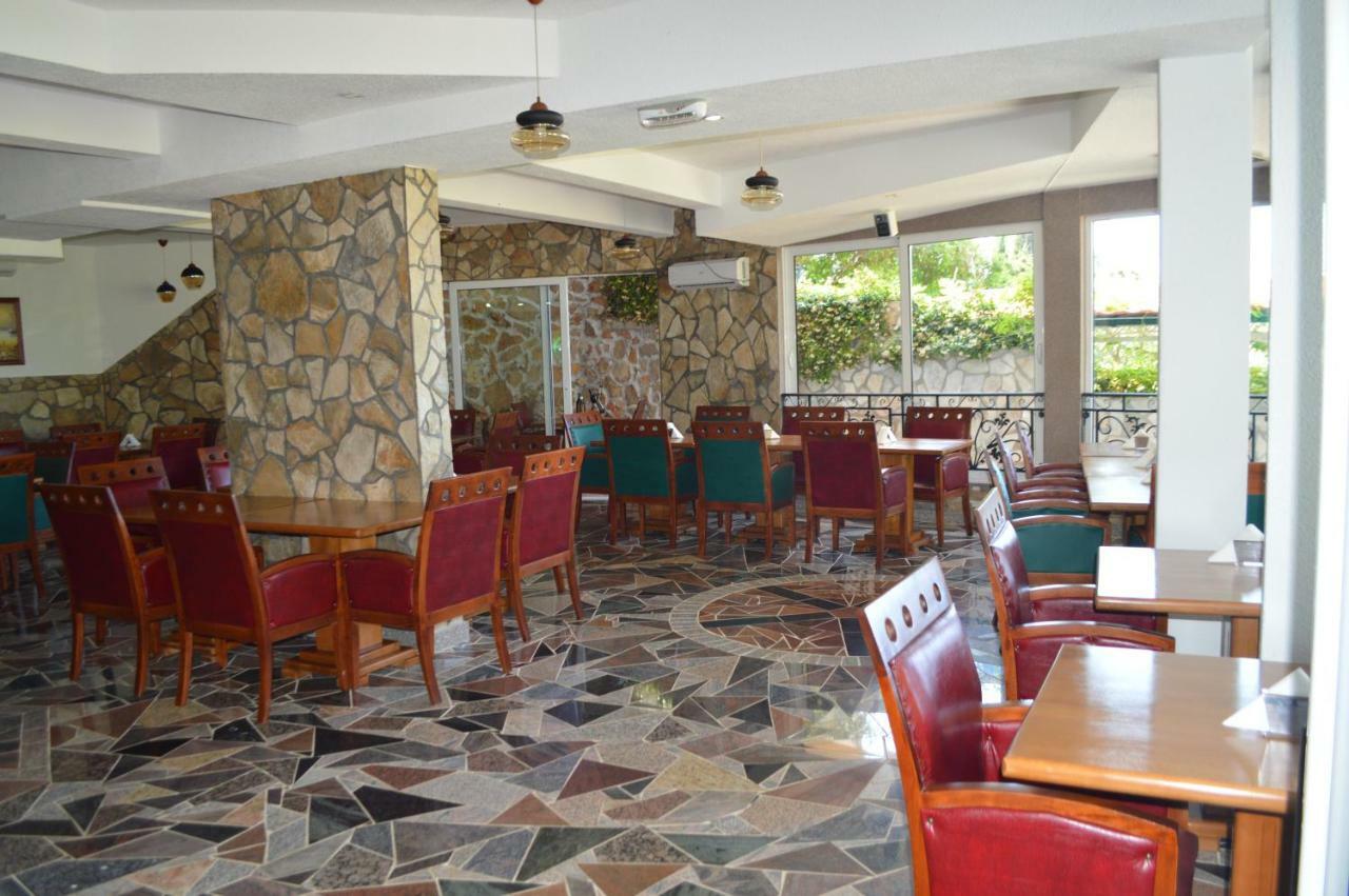 Novalic Hotel Dobra Voda Εξωτερικό φωτογραφία